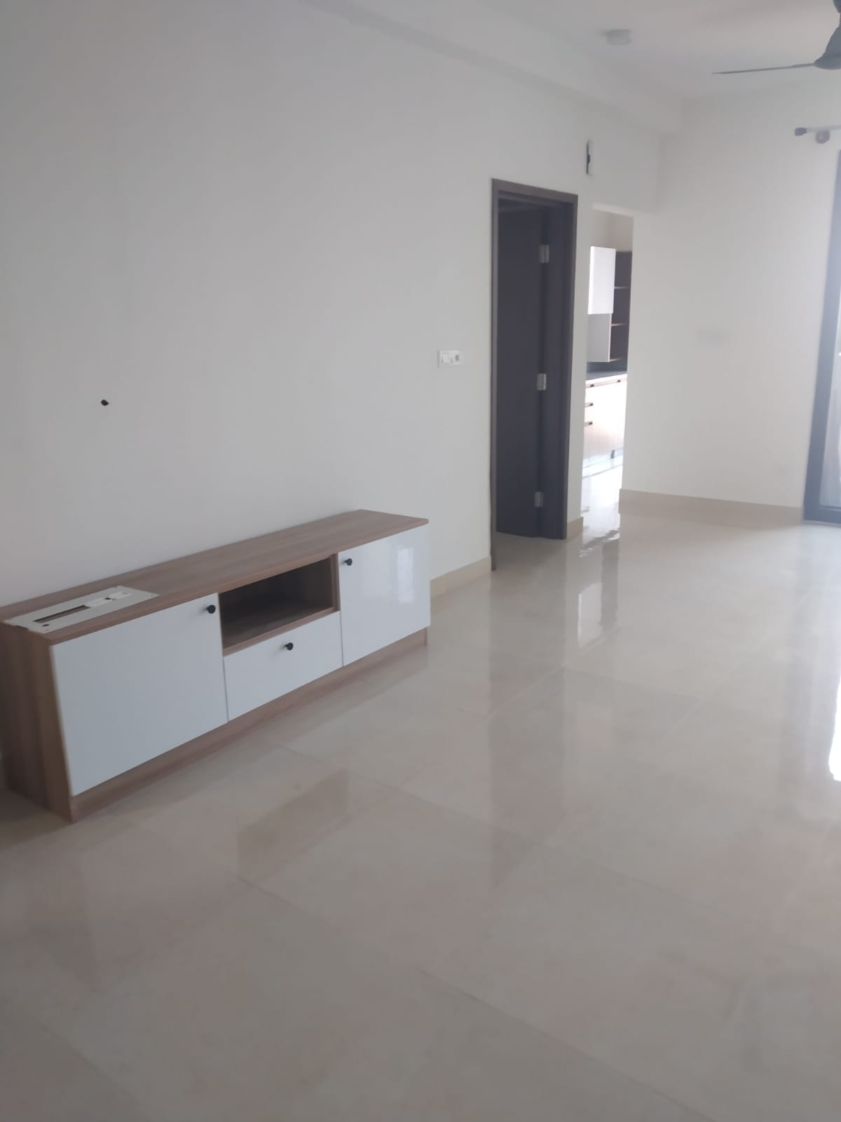 2 BHK Apartment - Gated Society 13